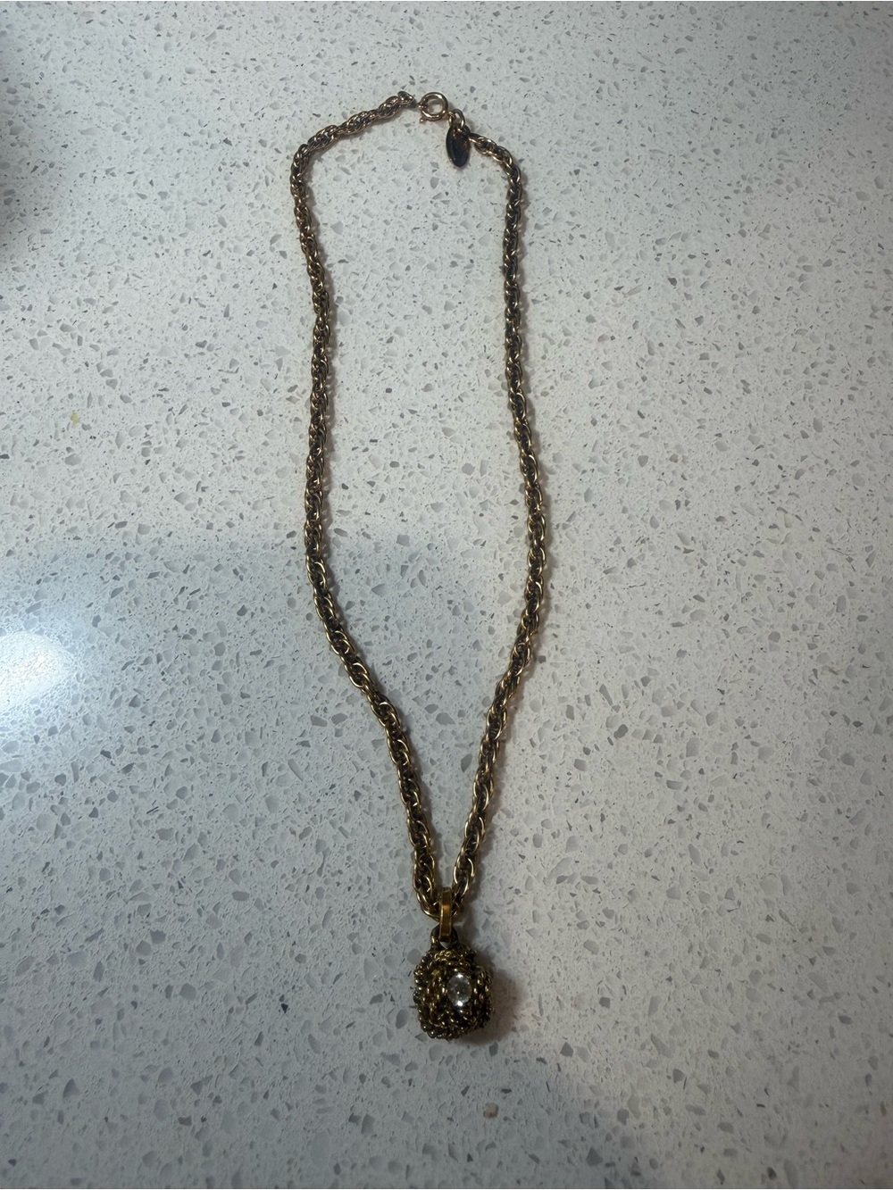 Chanel knot Gold Rope Chain Necklace with Crystal Pendant - Women Jewelry’s - Picture 5 of 6